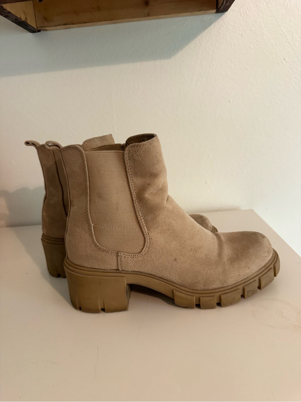 Suede Chelsea Lug Boot in Beige